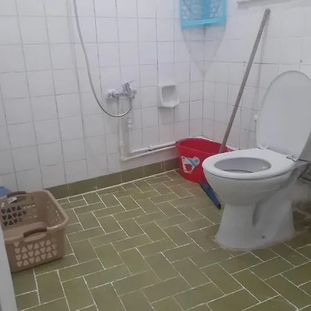 Uzis Double Istanbul